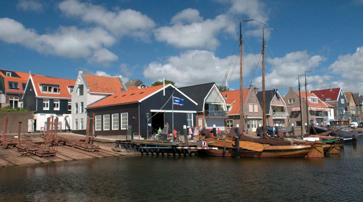 Bed & Breakfast De Roos Urk Exterior foto